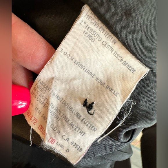 Giorgio Armani Collection Black Blazer - Picture 9 of 10